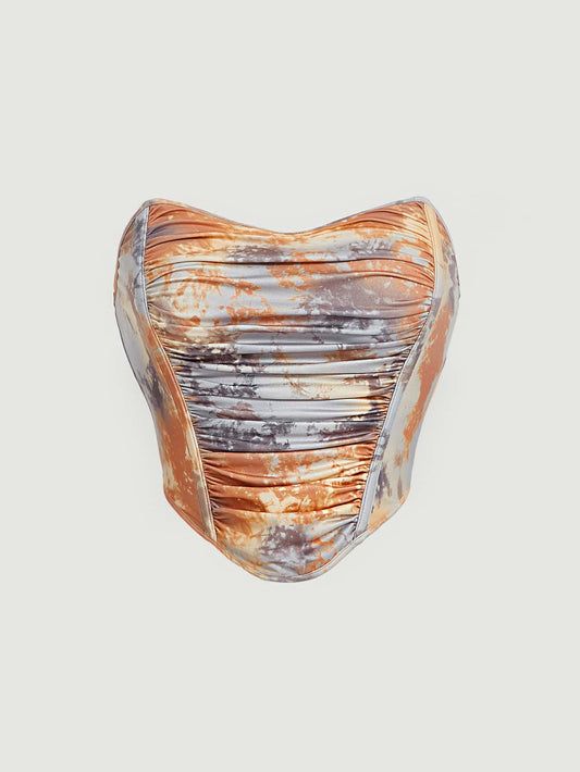 Tubbrusttuko kun batiko, nesimetria orlo, falbaloj