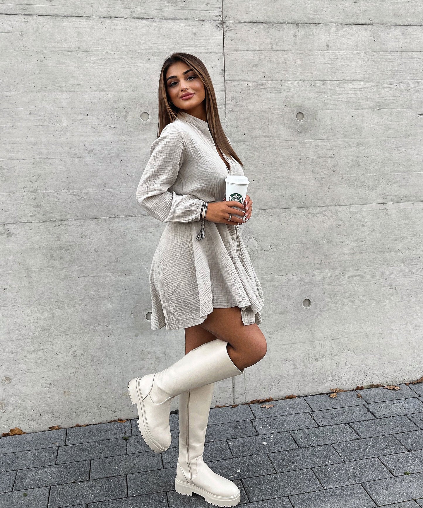 Musselin Kleid Daisy Beige