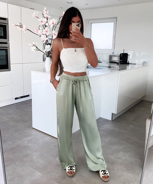 Satenaj pantalonoj Alisa Khaki