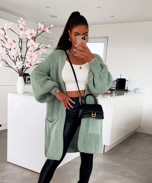 Leilani Mallonga Pistaka Kardigano