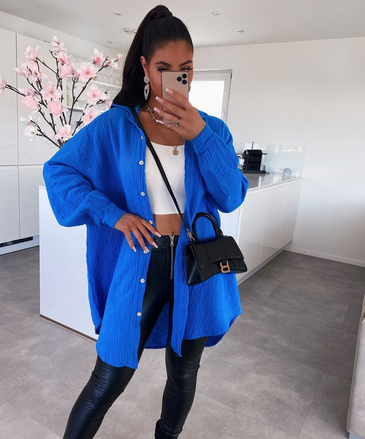 Supergranda muslina bluzo Freya reĝblua longa