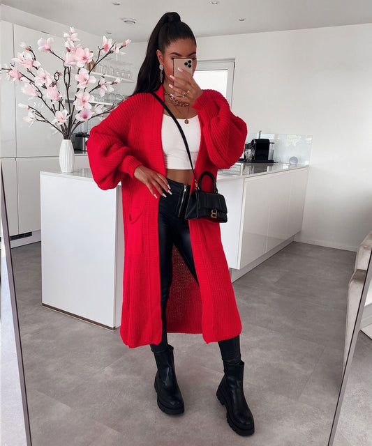 Leilani Longa Ruĝa Kardigano