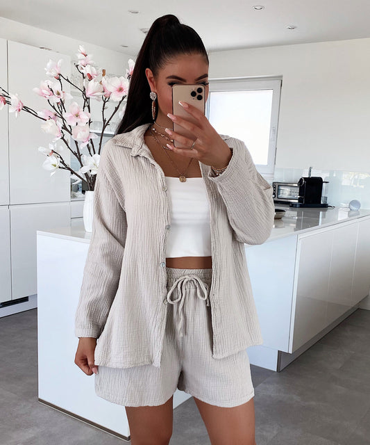 Muslina Aro Lia Bejĝkolora