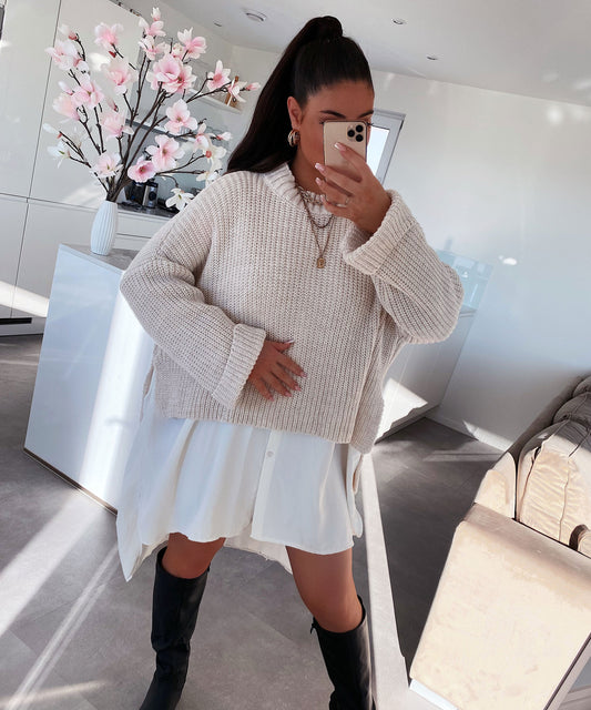 Elsa Mallonga Beĝkolora Svetero